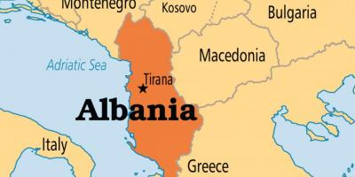 La mappa mostra Albania